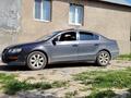 Volkswagen Passat 2006 года за 2 300 000 тг. в Алматы – фото 2