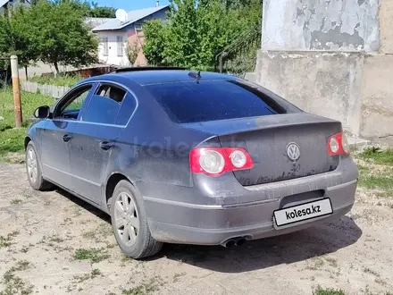 Volkswagen Passat 2006 года за 2 300 000 тг. в Алматы – фото 3