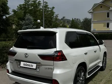 Lexus LX 570 2016 года за 37 500 000 тг. в Алматы – фото 5