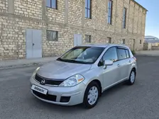 Nissan Versa, 2008