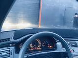 Mercedes-Benz E 280 1997 года за 2 000 000 тг. в Приозерск – фото 3