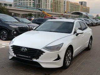 Hyundai Sonata Style