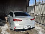 Hyundai Sonata 2022 года за 10 800 000 тг. в Шымкент – фото 2