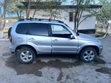 Chevrolet Niva 2015 года за 2 900 000 тг. в Актобе – фото 3