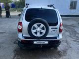 Chevrolet Niva 2015 года за 2 900 000 тг. в Актобе – фото 5
