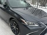 Lexus ES 250 2021 года за 25 500 000 тг. в Астана