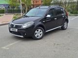 Renault Sandero Stepway 2012 года за 2 900 000 тг. в Атырау – фото 2