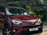 Toyota RAV4 2018 года за 10 550 000 тг. в Костанай – фото 2