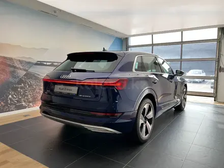 Audi e-tron 55 Quattro 2022 года за 55 000 000 тг. в Астана – фото 5