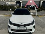 Kia Optima 2017 года за 8 700 000 тг. в Актау