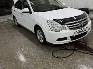Nissan Almera