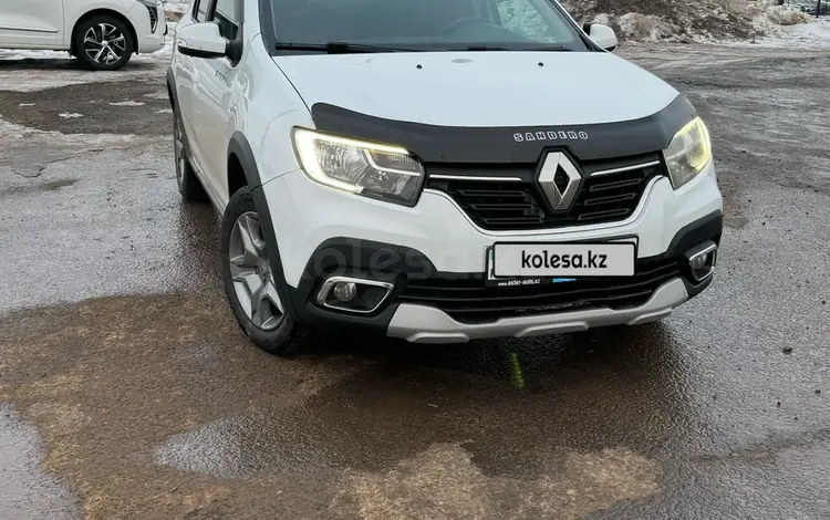 Renault Sandero Stepway 2021 годаfor6 200 000 тг. в Астана