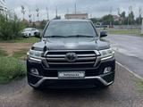 Toyota Land Cruiser 2019 года за 34 500 000 тг. в Астана