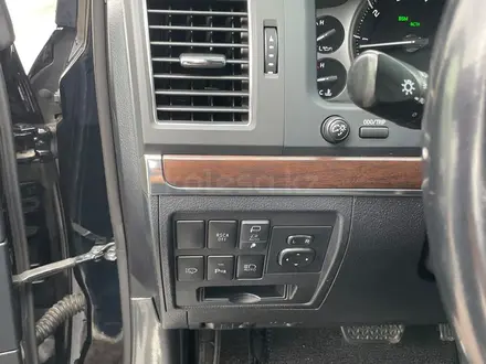 Toyota Land Cruiser 2019 года за 34 500 000 тг. в Астана – фото 6