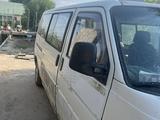 Volkswagen Transporter 1995 годаfor2 700 000 тг. в Алматы