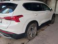 Hyundai Santa Fe 2022 года за 15 333 000 тг. в Алматы – фото 3