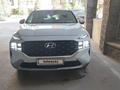 Hyundai Santa Fe 2022 года за 15 333 000 тг. в Алматы