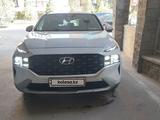 Hyundai Santa Fe 2022 года за 15 222 000 тг. в Алматы