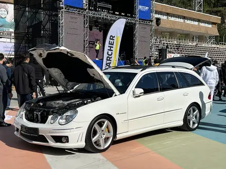 Mercedes-Benz E 55 AMG 2005 года за 9 000 000 тг. в Алматы – фото 35