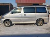 Toyota HiAce Regius 1998 годаүшін5 000 000 тг. в Алматы – фото 3