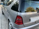 Mercedes-Benz A 160 1999 годаүшін2 300 000 тг. в Костанай – фото 4