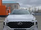 Hyundai Santa Fe 2022 года за 21 000 000 тг. в Актау – фото 2
