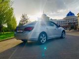 Chevrolet Cruze 2013 года за 4 400 000 тг. в Астана – фото 4