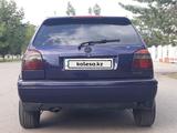 Volkswagen Golf 1996 года за 2 150 000 тг. в Алматы – фото 3