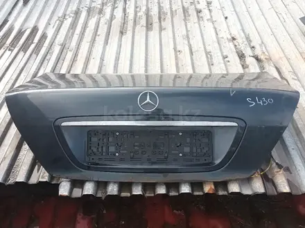 Mercedes-Benz крышки багажника за 25 000 тг. в Усть-Каменогорск – фото 3