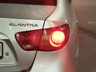Hyundai Elantra, 2008