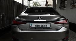 Lexus ES 250 2023 года за 23 000 000 тг. в Алматы – фото 4