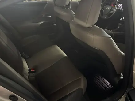Lexus ES 250 2023 года за 23 000 000 тг. в Алматы – фото 18