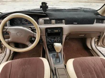 Toyota Camry 1998 года за 3 450 000 тг. в Алматы – фото 7