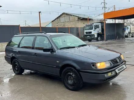 Volkswagen Passat 1995 года за 2 430 000 тг. в Шымкент – фото 5