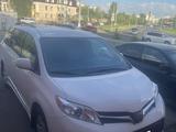 Toyota Sienna 2018 годаүшін17 000 000 тг. в Астана – фото 4