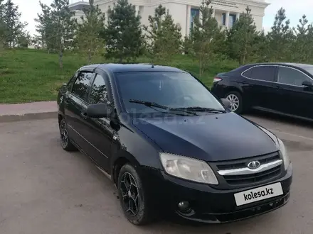 ВАЗ (Lada) Granta 2190 2014 года за 2 500 000 тг. в Астана – фото 2