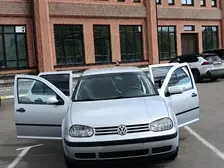 Volkswagen Golf, 1998