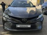 Toyota Camry 2019 годаүшін13 000 000 тг. в Семей – фото 2
