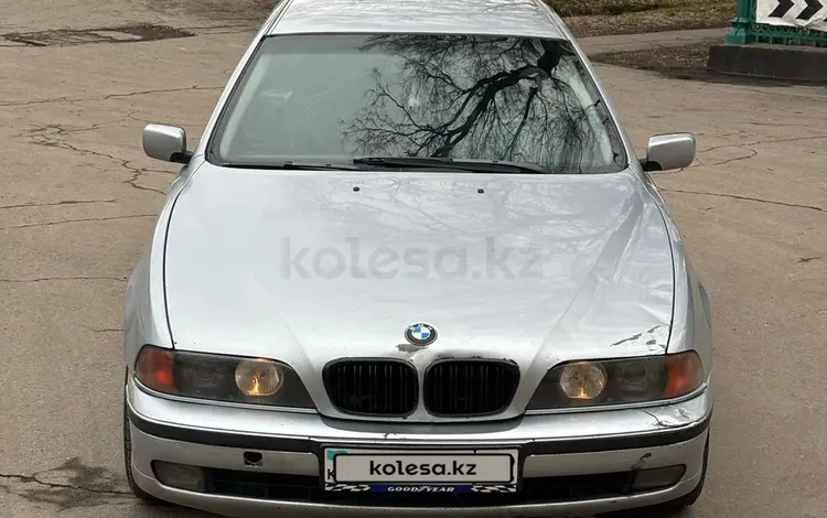 BMW 523 1998 годаүшін2 300 000 тг. в Алматы