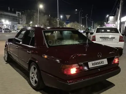 Mercedes-Benz E 260 1987 года за 1 500 000 тг. в Павлодар – фото 7