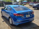 Hyundai Elantra 2018 года за 7 500 000 тг. в Тараз – фото 2