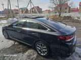 Hyundai Sonata 2018 года за 7 500 000 тг. в Уральск – фото 4