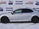 Toyota Camry 2019 годаfor11 690 000 тг. в Костанай – фото 2