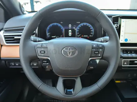 Toyota Camry Luxe 2026 года за 23 190 000 тг. в Шымкент – фото 13