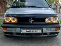 Volkswagen Golf 1993 года за 1 300 000 тг. в Астана