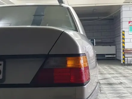 Mercedes-Benz E 260 1992 года за 1 590 000 тг. в Алматы – фото 3