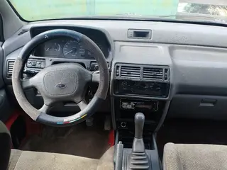 Mitsubishi Space Wagon