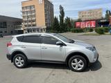 Toyota RAV4 2014 года за 9 500 000 тг. в Павлодар
