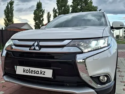 Mitsubishi Outlander 2015 года за 9 550 000 тг. в Костанай