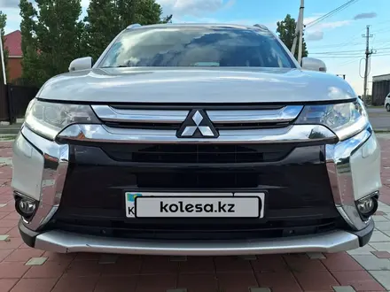 Mitsubishi Outlander 2015 года за 9 550 000 тг. в Костанай – фото 2